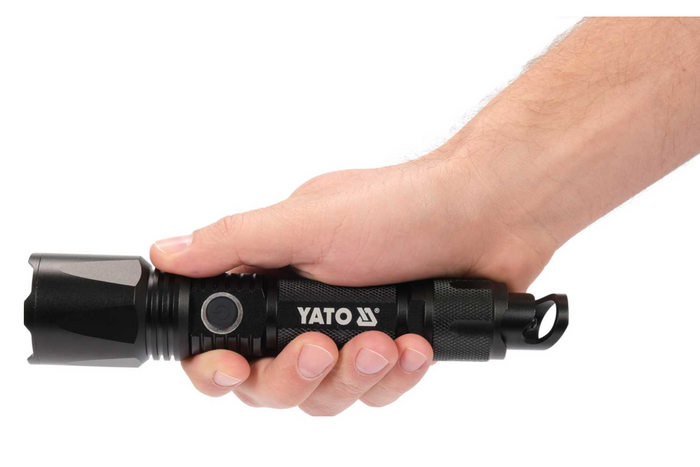 Многофункциональный светодиодный фонарик YATO YT-08559 900 лм, внешний аккумулятор, открывалка для бутылок, аварийный молоток.